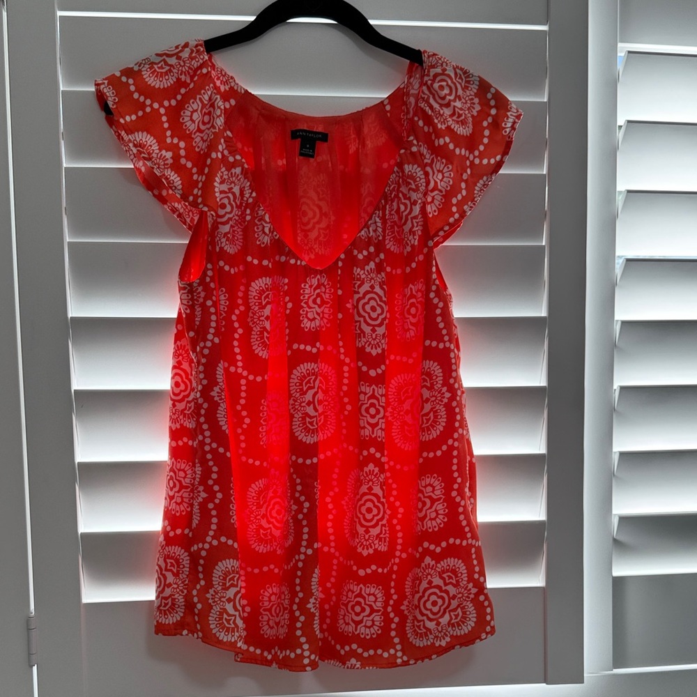 Ann Taylor Patterned Blouse